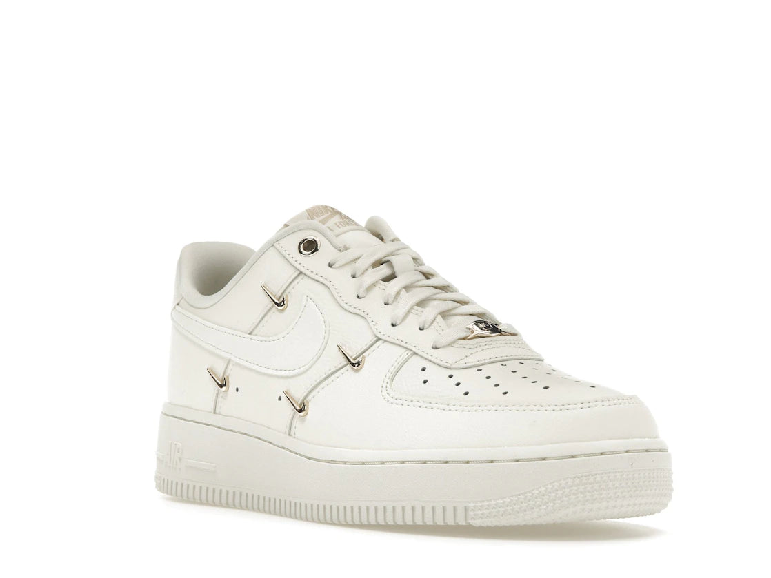 Nike Air Force 1 '07 LX CN Sail Gold Mini Swooshes (Women's) - vue secondaire A