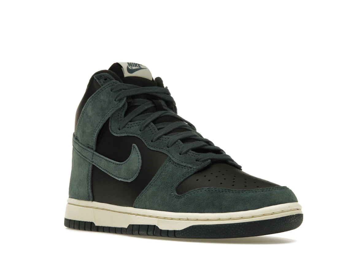 Nike Dunk High Retro PRM Faded Spruce - vue secondaire A