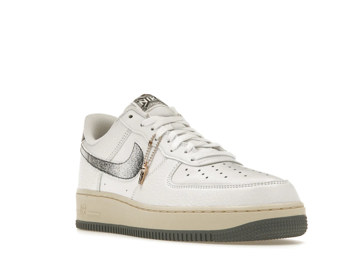 Nike Air Force 1 Low Classics 50 Years Of Hip-Hop - vue secondaire A