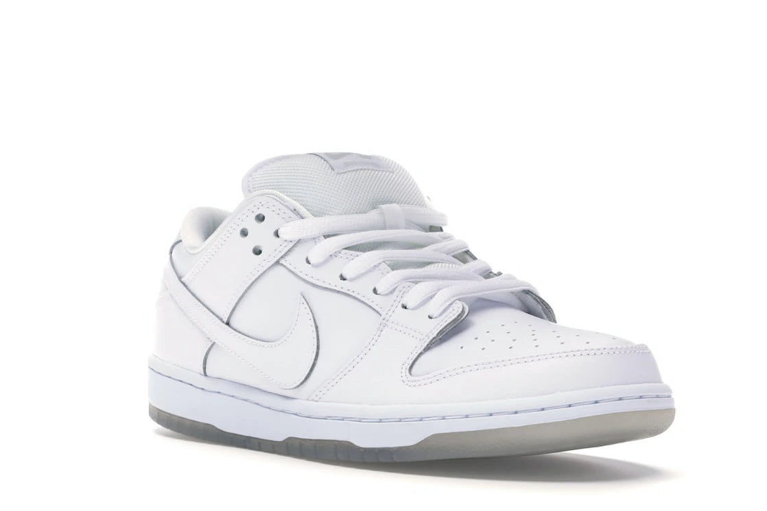 Nike SB Dunk Low White Ice - vue secondaire A