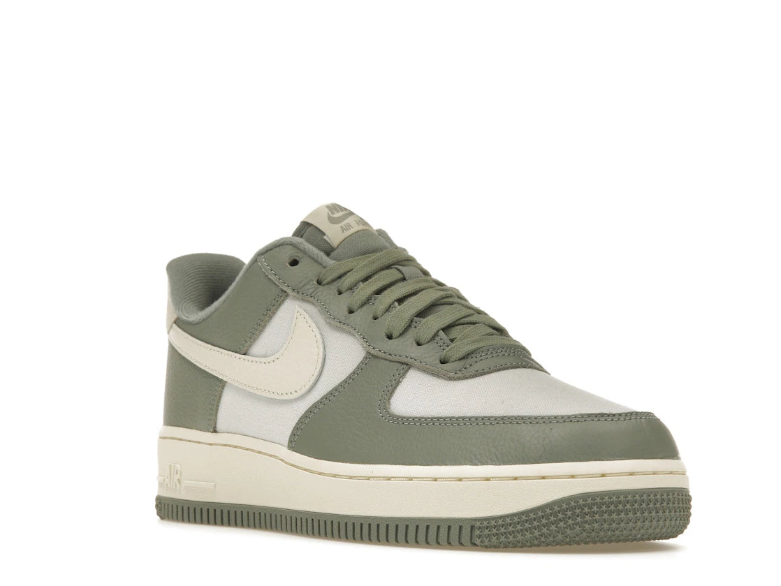 Nike Air Force 1 Low '07 LX Mica Green Coconut Milk - vue secondaire A
