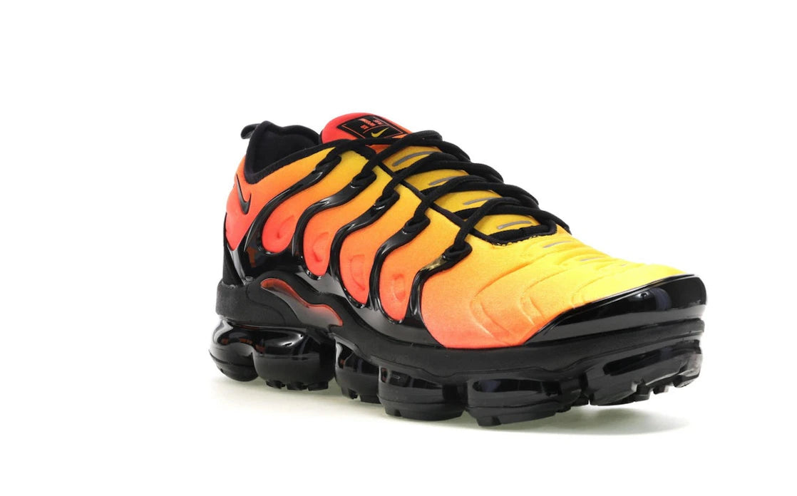 Nike Air VaporMax Plus Black Orange Crimson - vue secondaire A