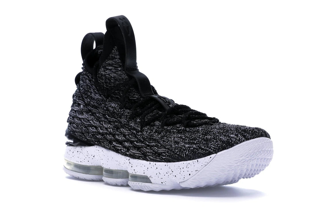 Nike LeBron 15 Ashes - vue secondaire A