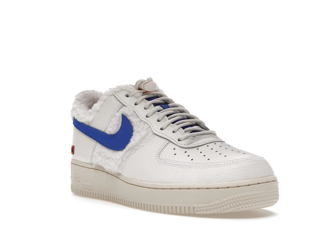 Nike Air Force 1 Low '07 Sherpa Fleece (Women's) - vue secondaire A