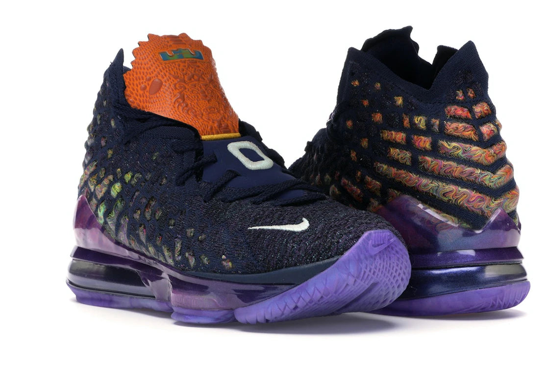 Nike LeBron 17 Monstars - vue secondaire A