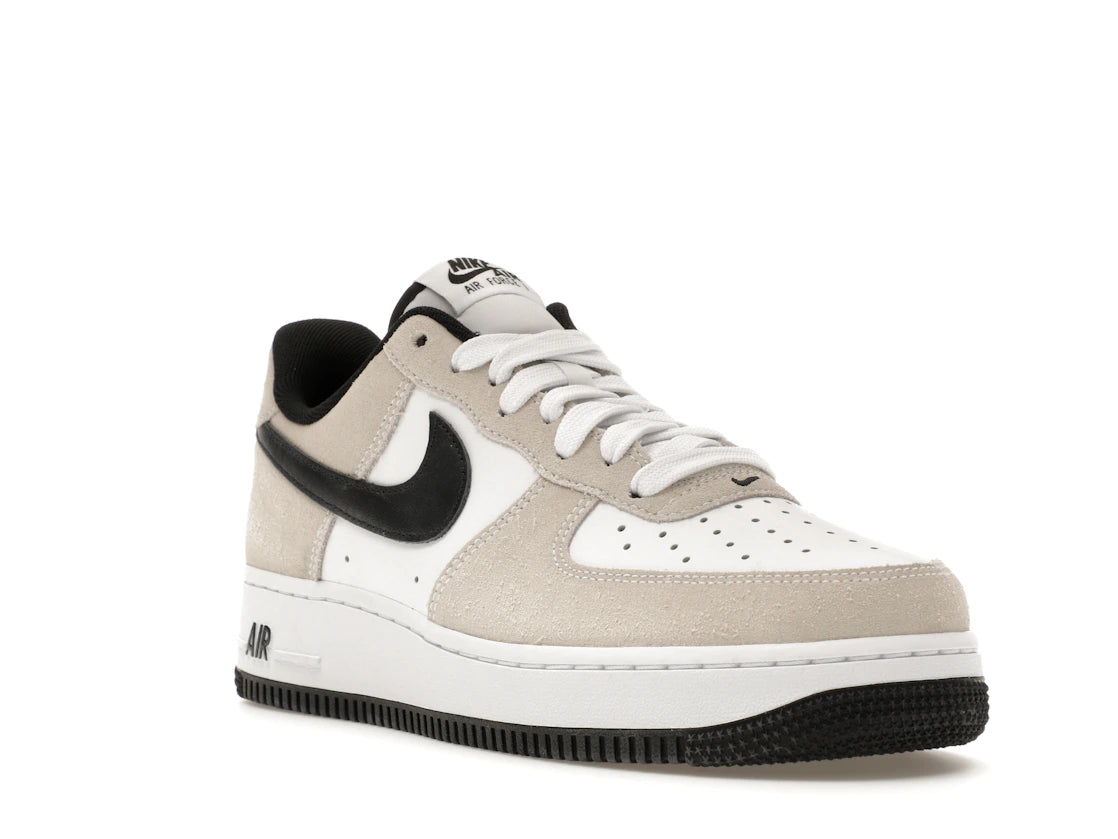 Nike Air Force 1 Low '07 LV8 White Black - vue secondaire A