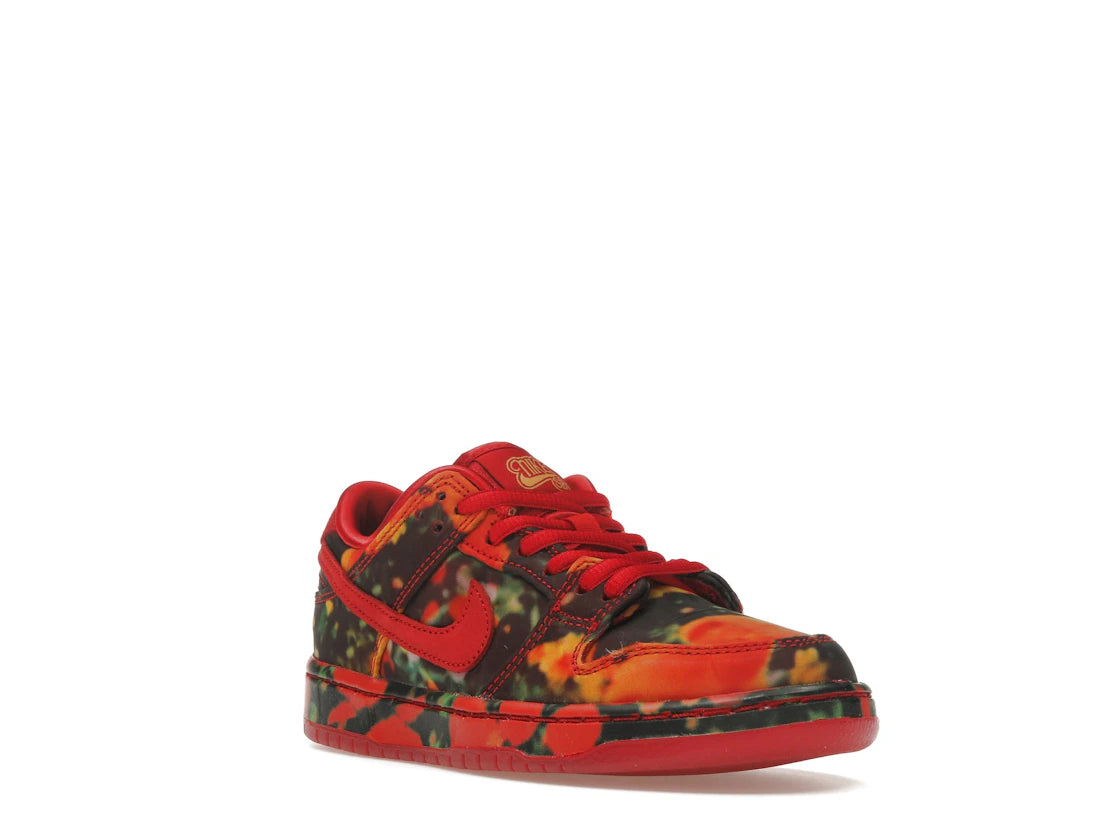 Nike SB Dunk Low The Wizard of Oz Poppy Field (PS) - vue secondaire A