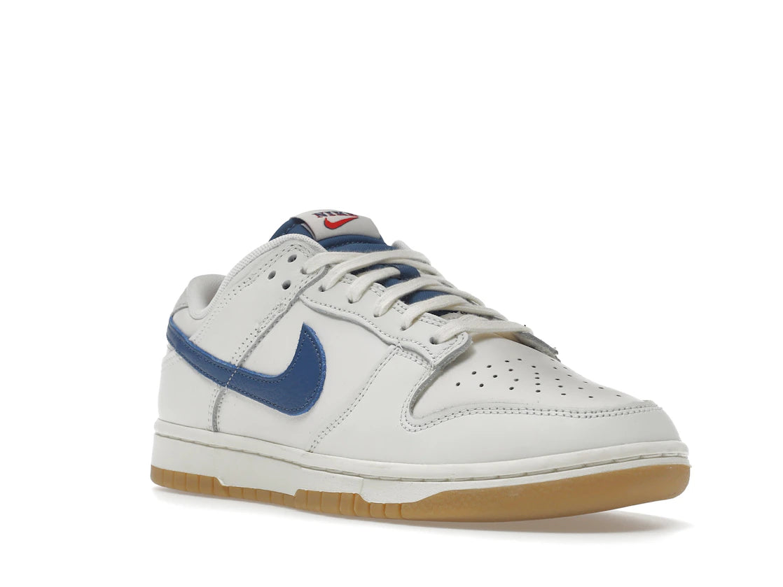 Nike Dunk Low SE Sail Dark Marina Blue - vue secondaire A