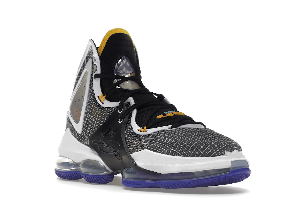 Nike LeBron 19 Hardwood Classic - vue secondaire A