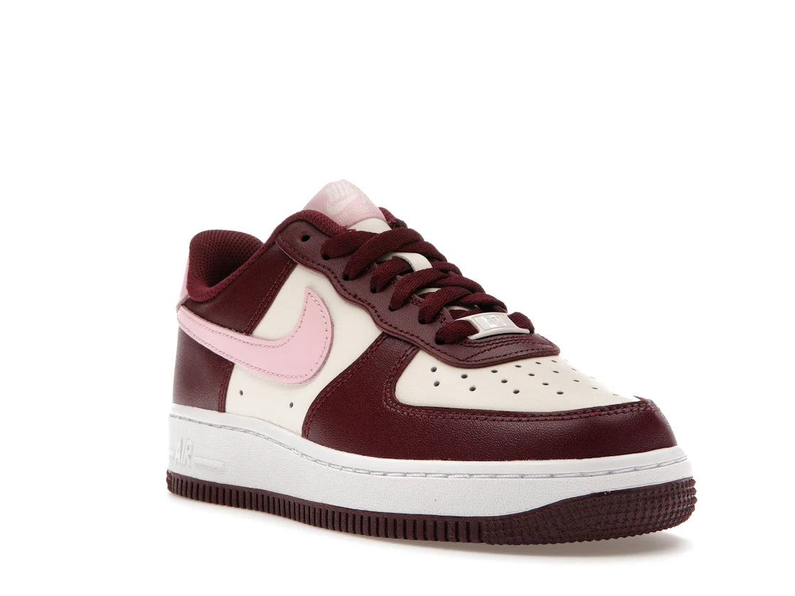 Nike Air Force 1 Low '07 Valentineâs Day (2023/2025) - vue secondaire A