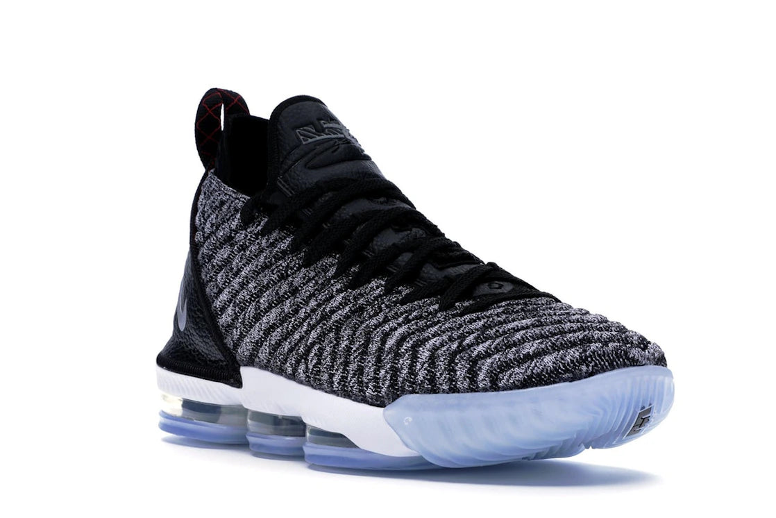 Nike LeBron 16 Oreo - vue secondaire A