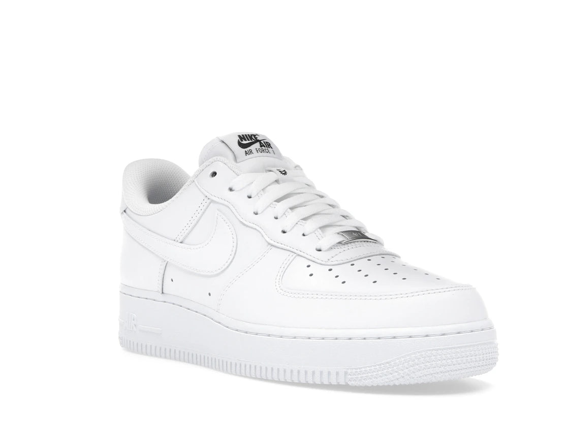 Nike Air Force 1 Low '07 Flyease Triple White (Women's) - vue secondaire A