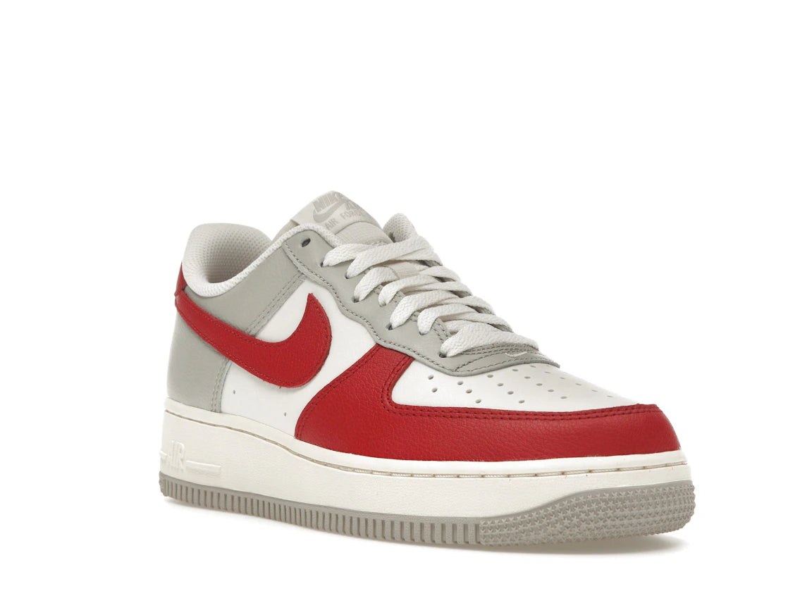 Nike Air Force 1 Low '07 LV8 Phantom Gym Red - vue secondaire A