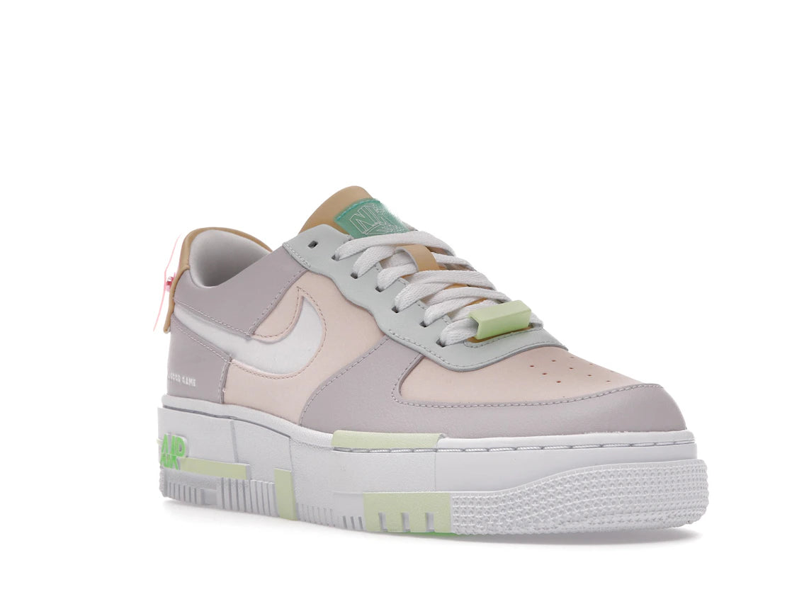 Nike Air Force 1 Low Pixel LPL Have a Nice Game (Women's) - vue secondaire A