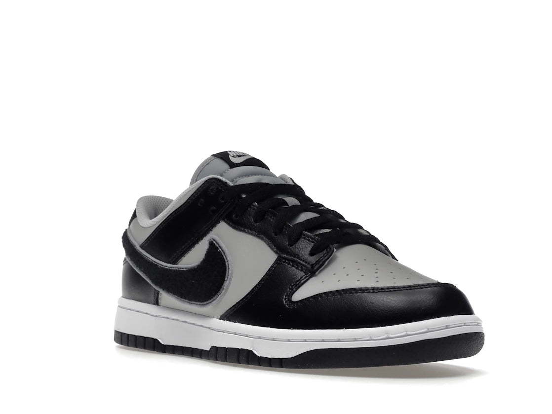 Nike Dunk Low Chenille Swoosh Black Grey - vue secondaire A