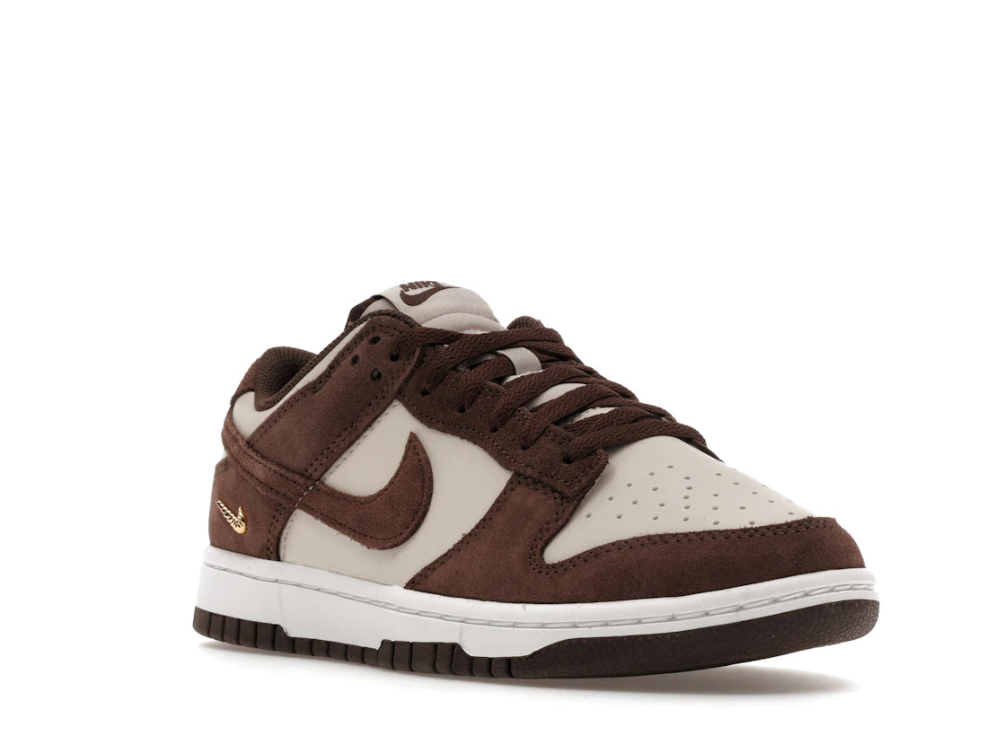 Nike Dunk Low Light Orewood Baroque Brown (Women's) - vue secondaire A