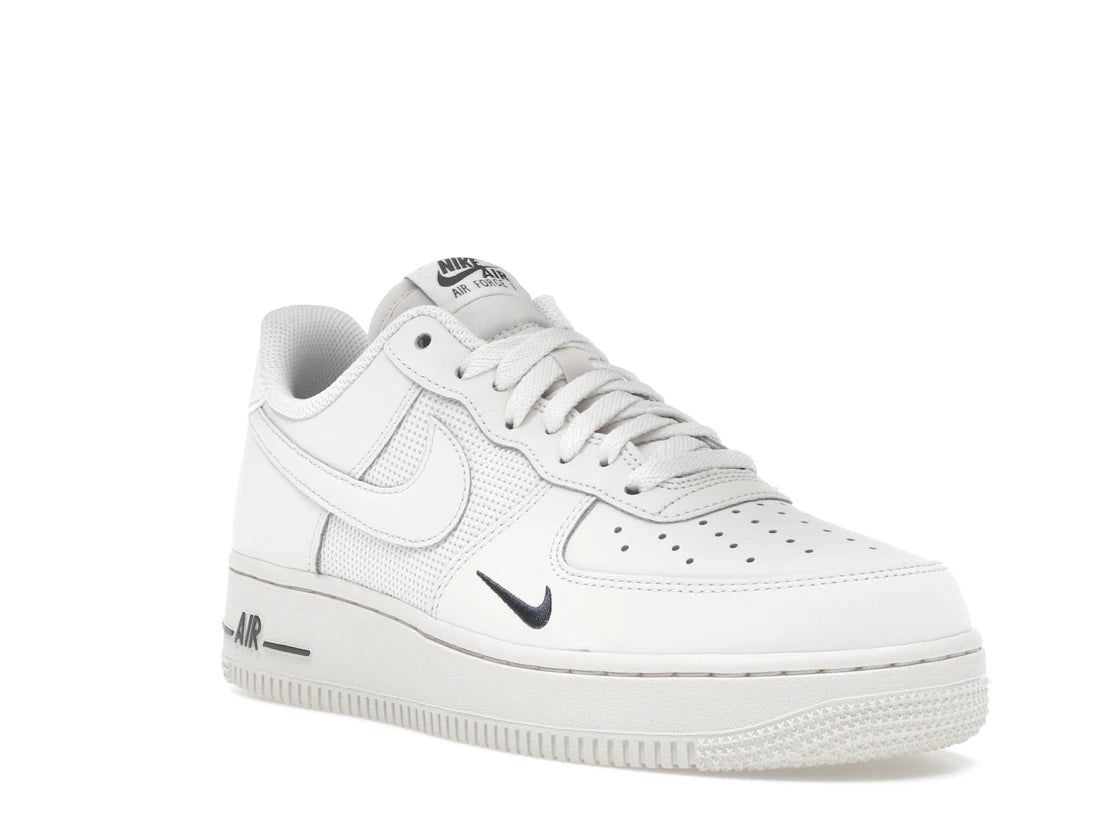 Nike Air Force 1 Low '07 LV8 Phantom Light Orewood Brown - vue secondaire A