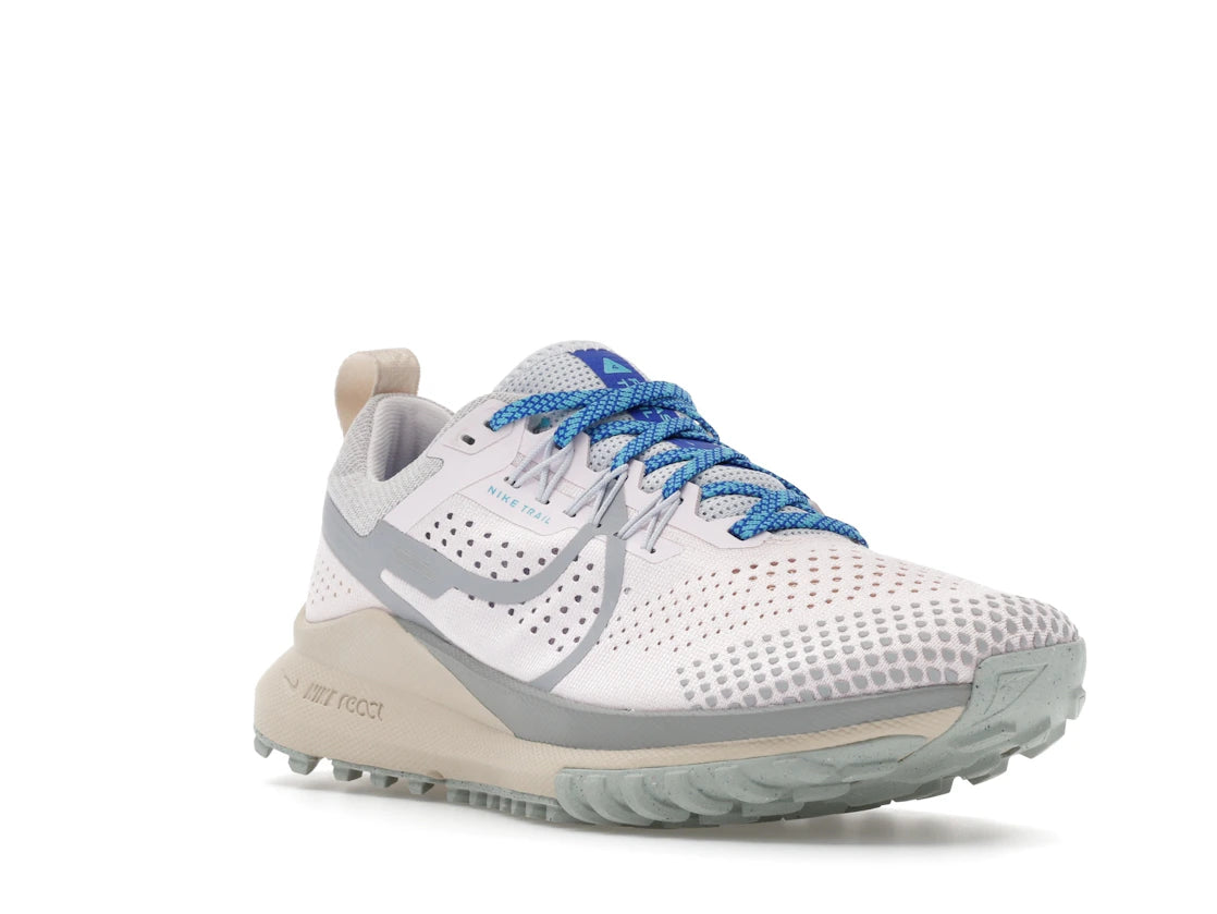 Nike React Pegasus Trail 4 Pearl Pink Football Grey Baltic Blue Wolf Grey (Women's) - vue secondaire A
