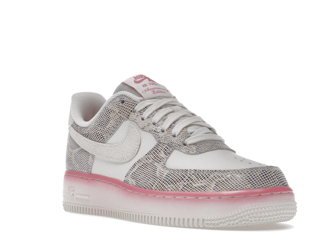 Nike Air Force 1 Low Our Force 1 Snakeskin (Women's) - vue secondaire A