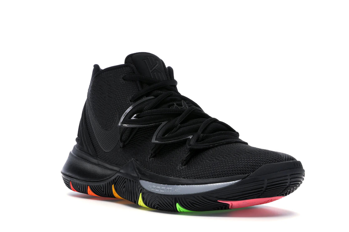 Nike Kyrie 5 Black Rainbow Soles - vue secondaire A