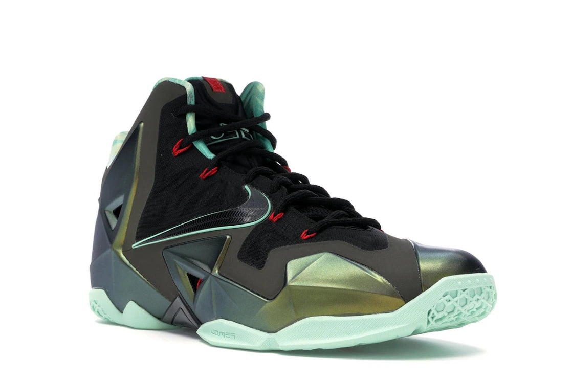 Nike LeBron 11 King's Pride - vue secondaire A