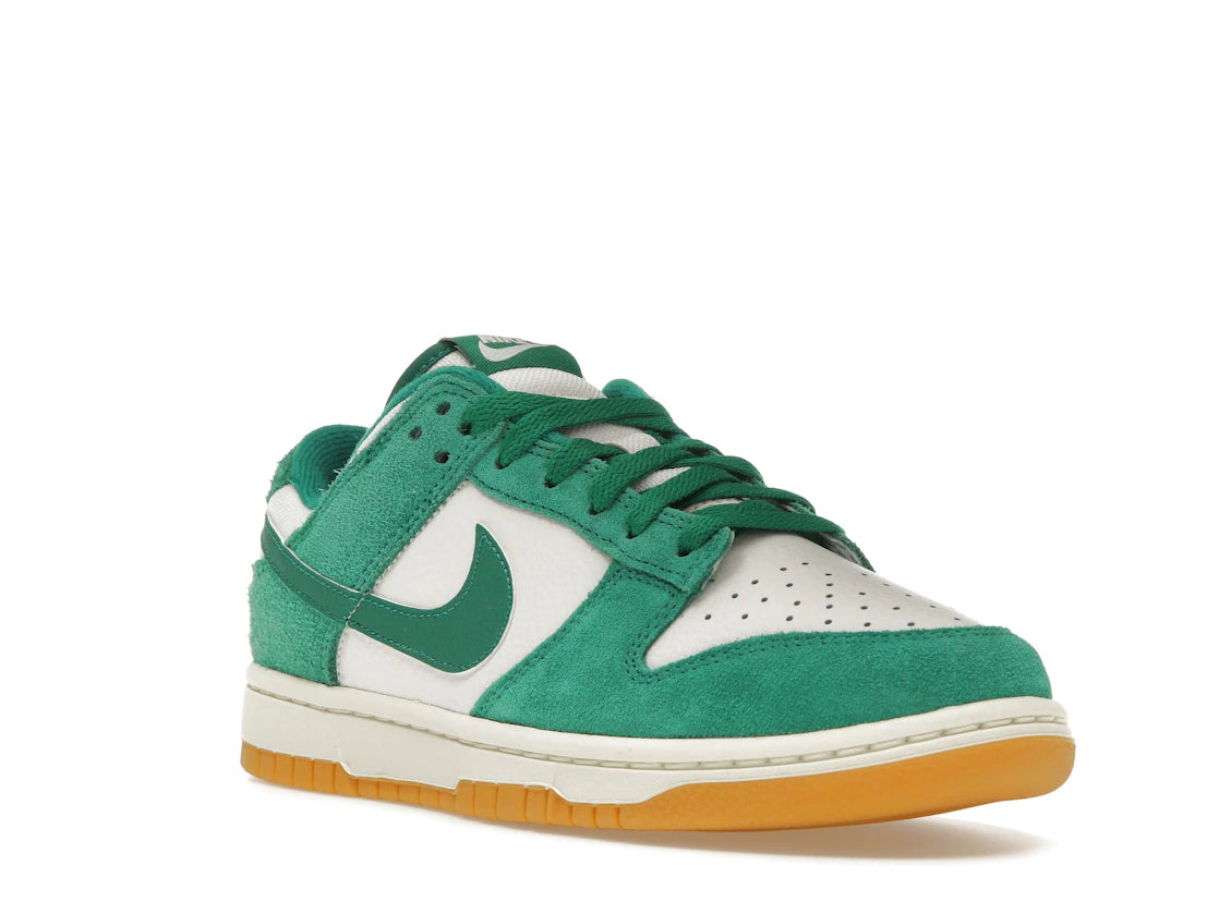 Nike Dunk Low SE Malachite - vue secondaire A