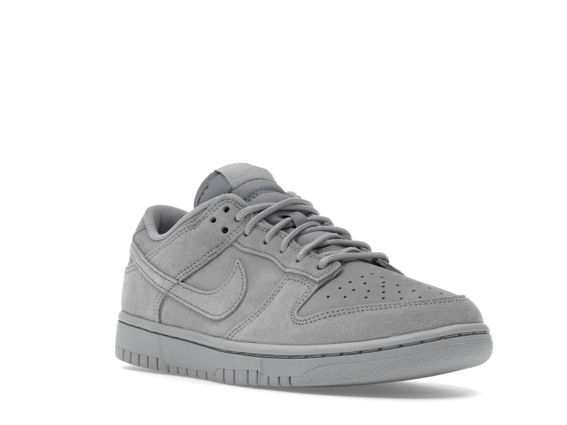 Nike Dunk Low SE Wolf Grey - vue secondaire A