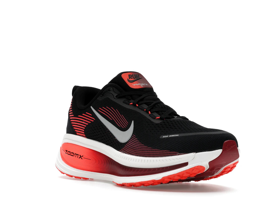 Nike Vomero 18 Black Bright Crimson Team Red Summit White - vue secondaire A
