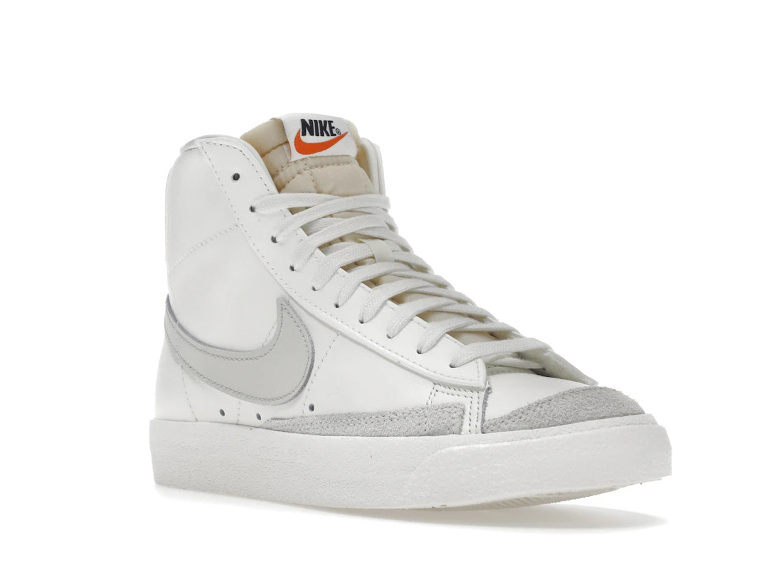 Nike Blazer Mid 77 Vintage Sail Light Bone (Women's) - vue secondaire A
