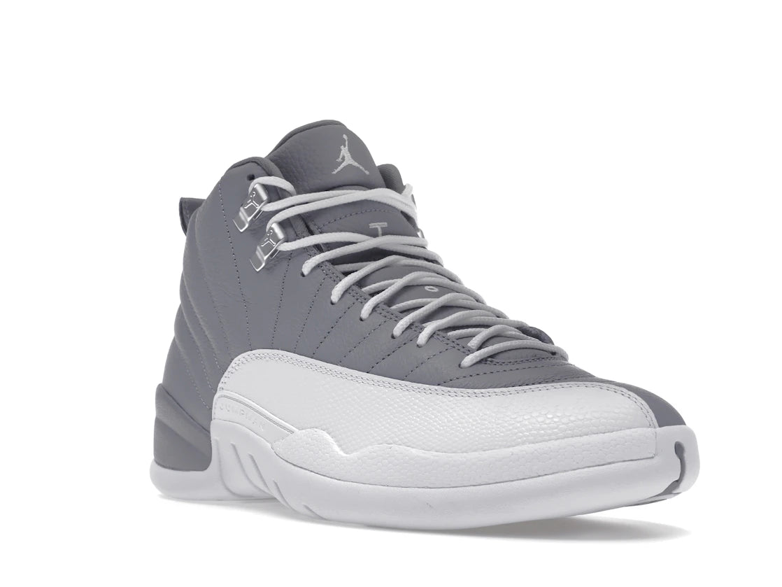 Jordan 12 Retro Stealth - vue secondaire A