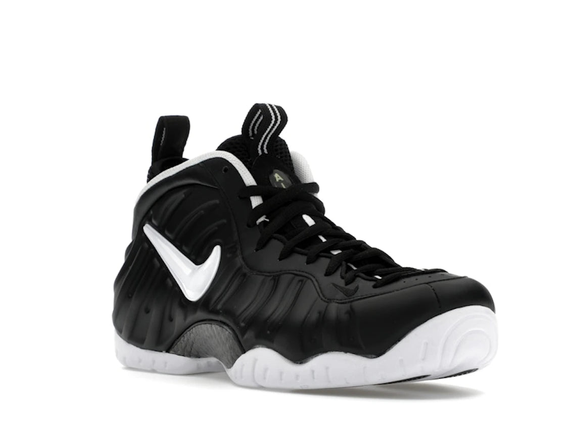 Nike Air Foamposite Pro Dr. Doom (2016) - vue secondaire A