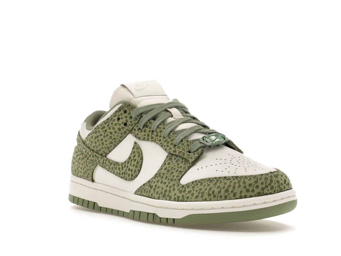 Nike Dunk Low Safari Oil Green (Women's) - vue secondaire A