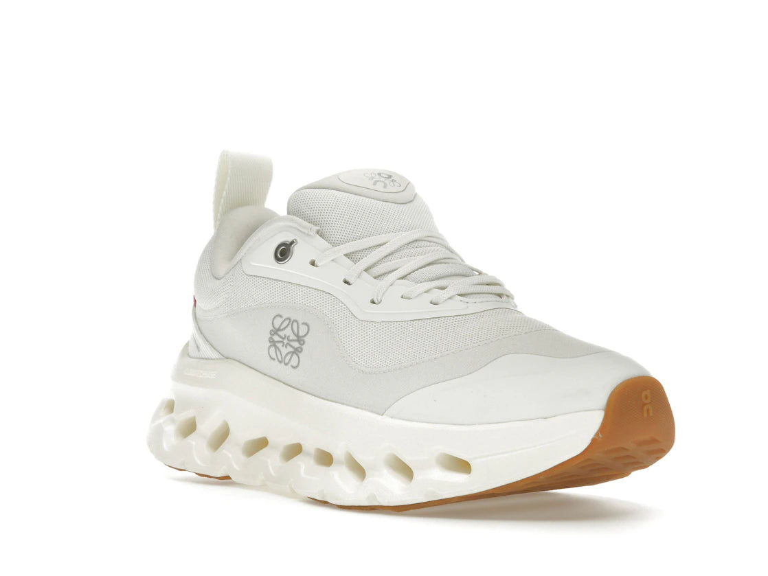 On Running Cloudtilt 2 LOEWE All White - vue secondaire A