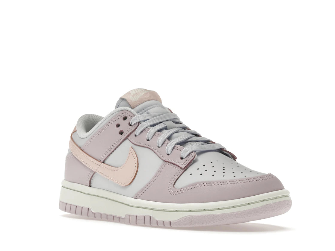 Nike Dunk Low Easter (Women's) - vue secondaire A