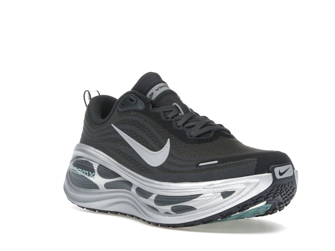 Nike Vomero Plus Anthracite Zebra - vue secondaire A