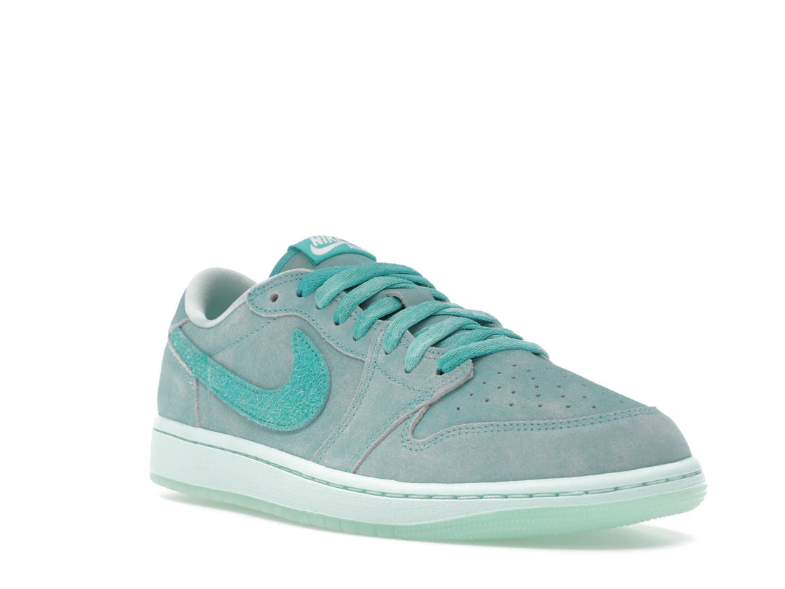 Jordan 1 Retro Low OG Washed Teal (Women's) - vue secondaire A