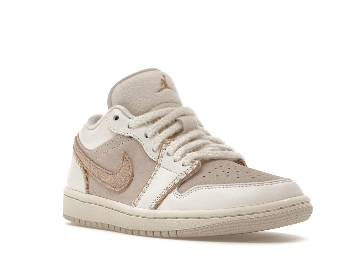 Jordan 1 Low SE Cozy Girl (Women's) - vue secondaire A