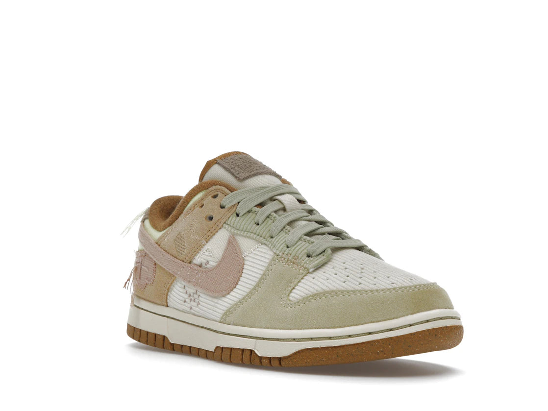 Nike Dunk Low On the Bright Side (Women's) - vue secondaire A