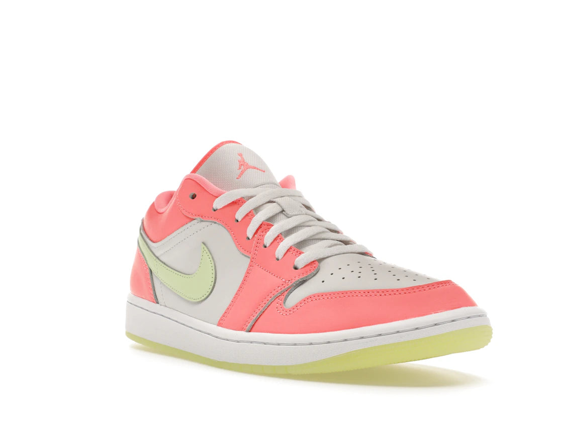 Jordan 1 Low SE Lava Glow - vue secondaire A