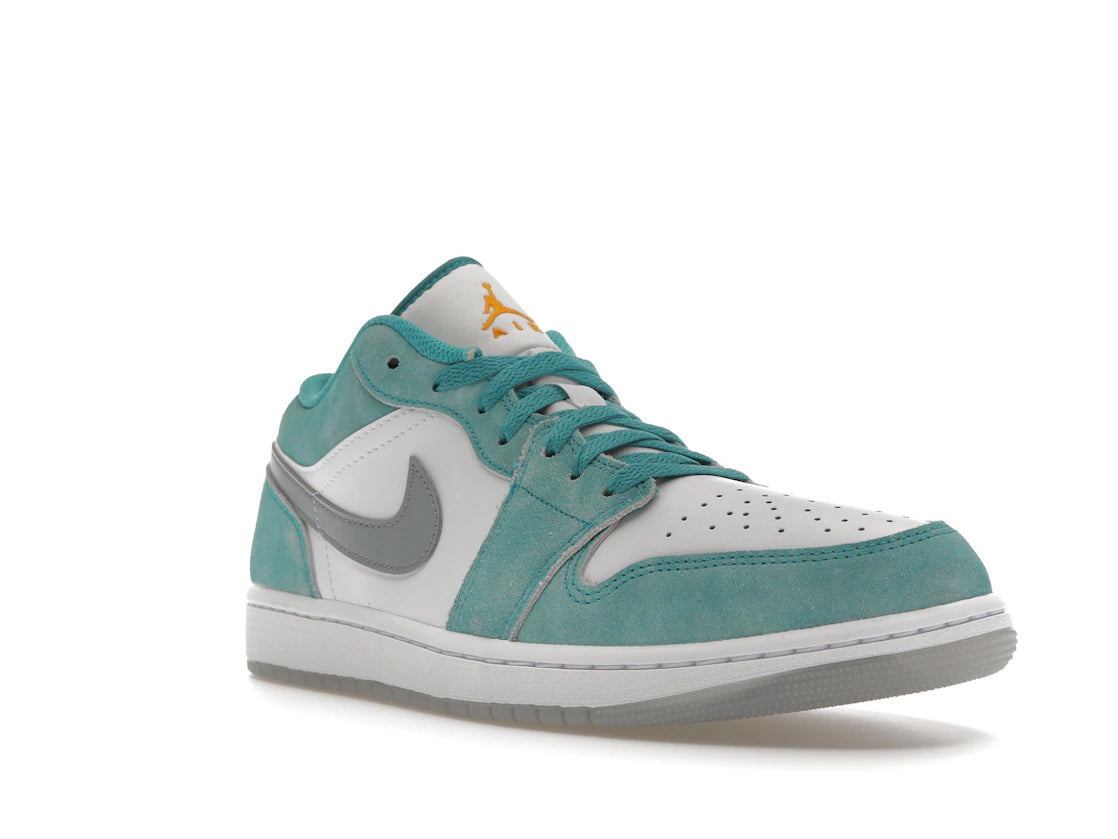 Jordan 1 Low SE New Emerald - vue secondaire A