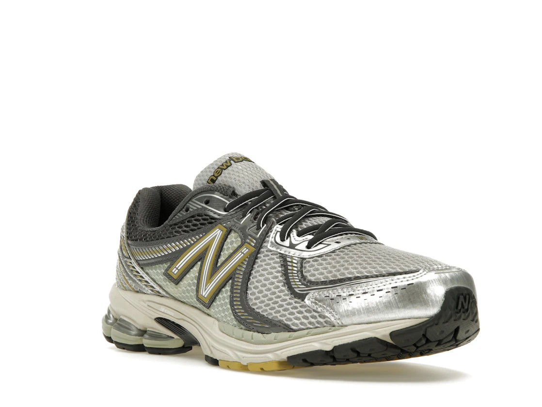 New Balance 860v2 Earth - vue secondaire A