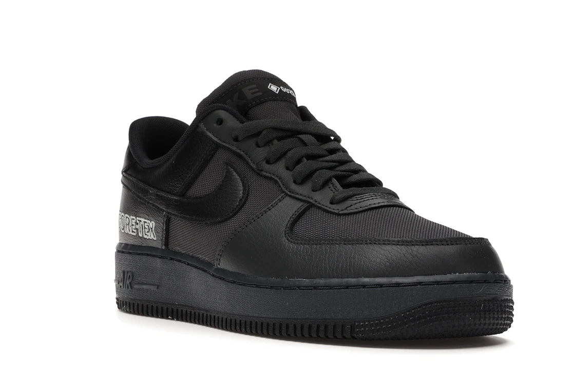 Nike Air Force 1 Low Gore-Tex Black - vue secondaire A