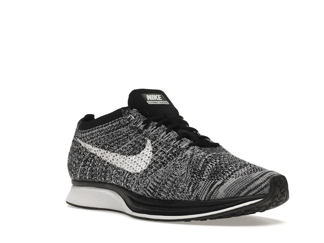 Nike Flyknit Racer Oreo 2 - vue secondaire A