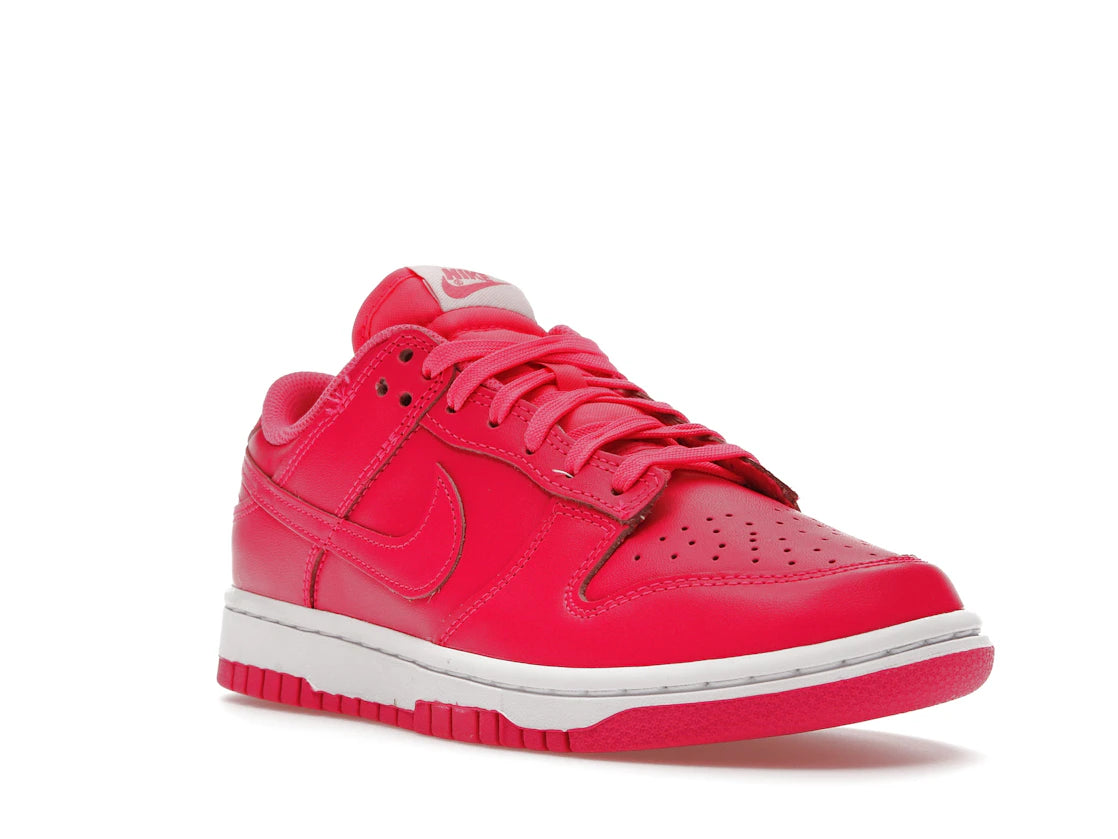 Nike Dunk Low Hyper Pink (Women's) - vue secondaire A