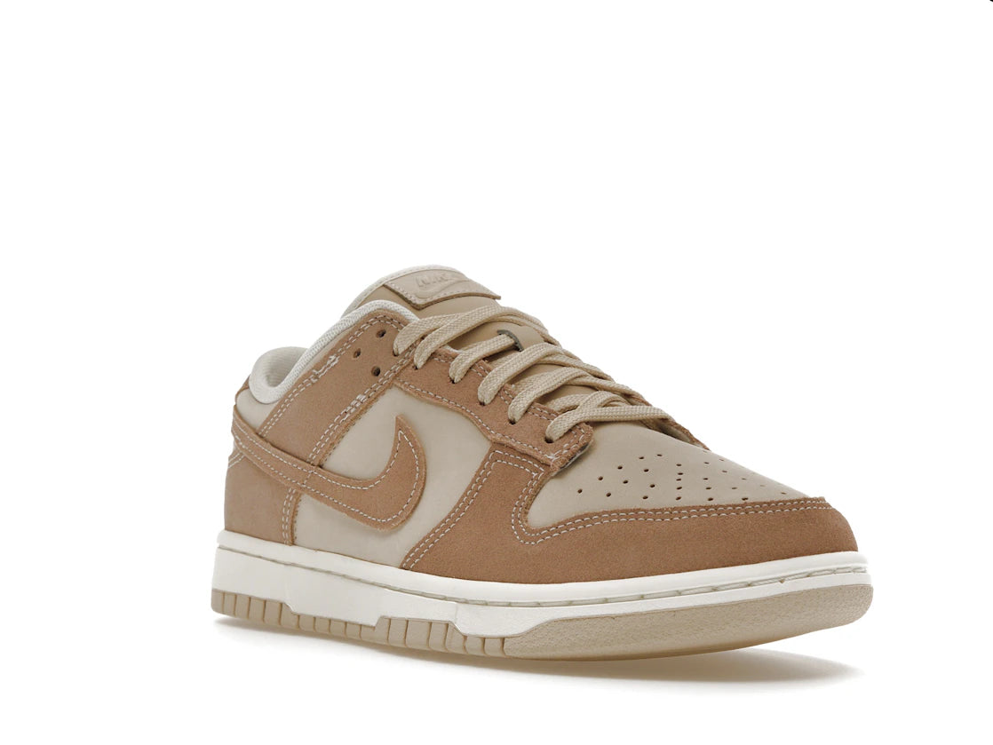 Nike Dunk Low SE Sanddrift (Women's) - vue secondaire A