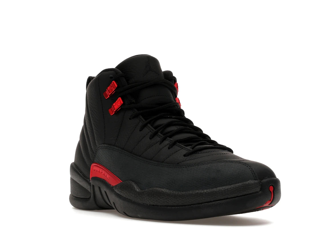 Jordan 12 Retro Bloodline - vue secondaire A
