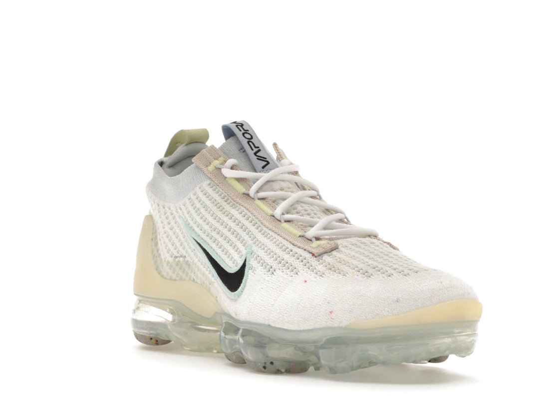 Nike Air VaporMax 2021 FK Mismatched Swoosh White - vue secondaire A