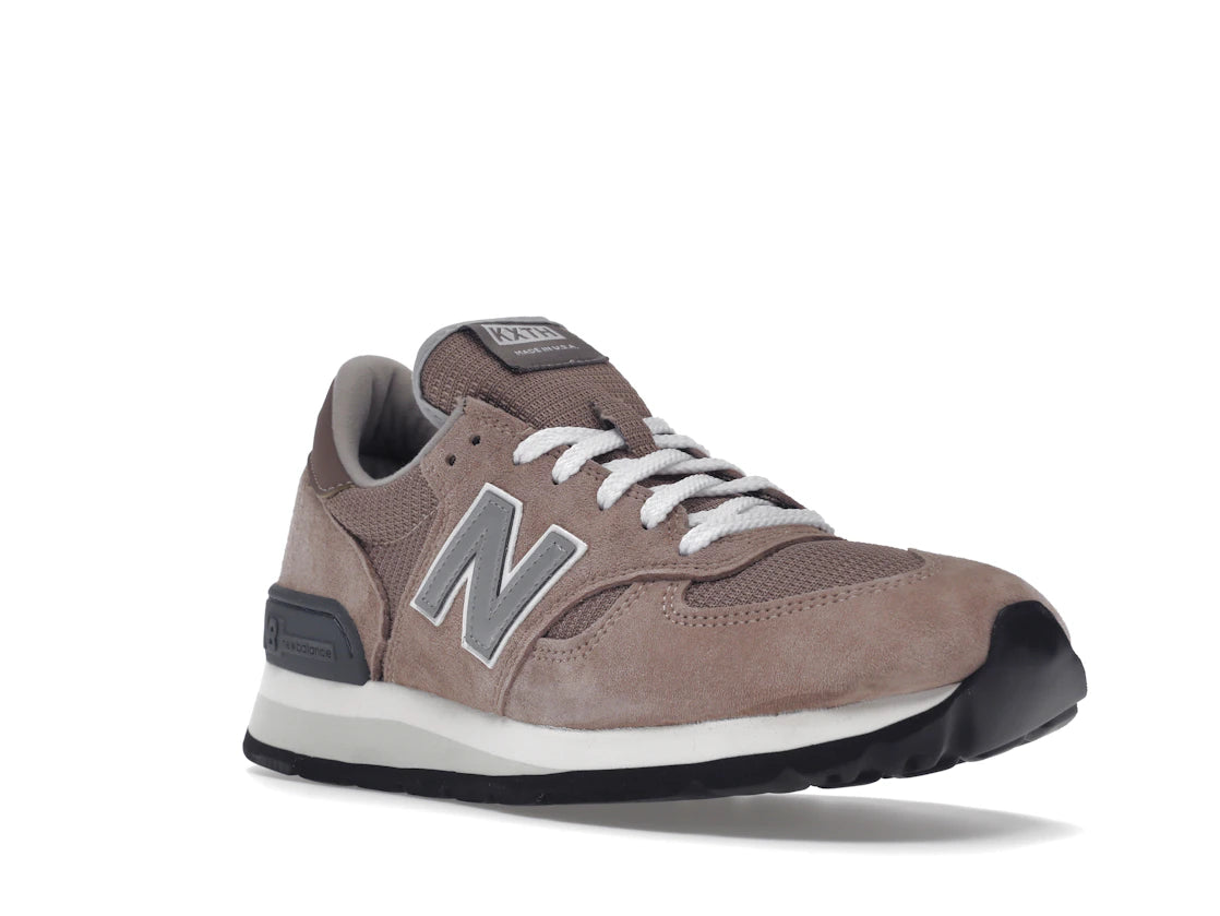 New Balance 990v1 Kith Dusty Rose (with Socks) - vue secondaire A