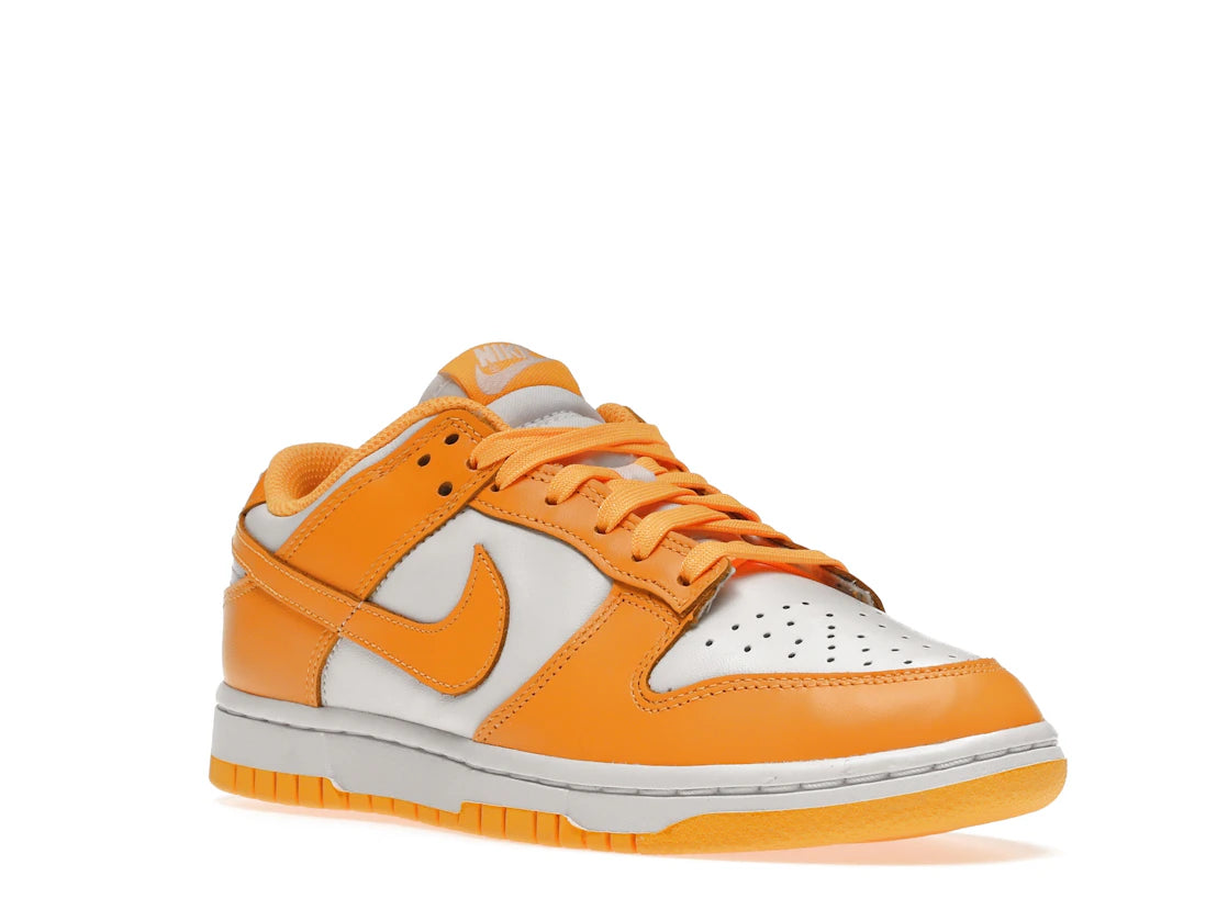 Nike Dunk Low Laser Orange (Women's) - vue secondaire A