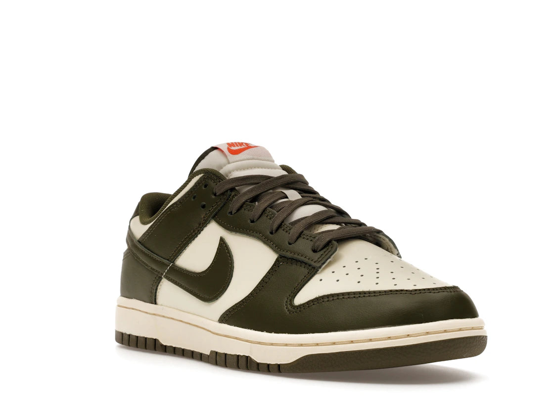 Nike Dunk Low Retro Rough Green - vue secondaire A